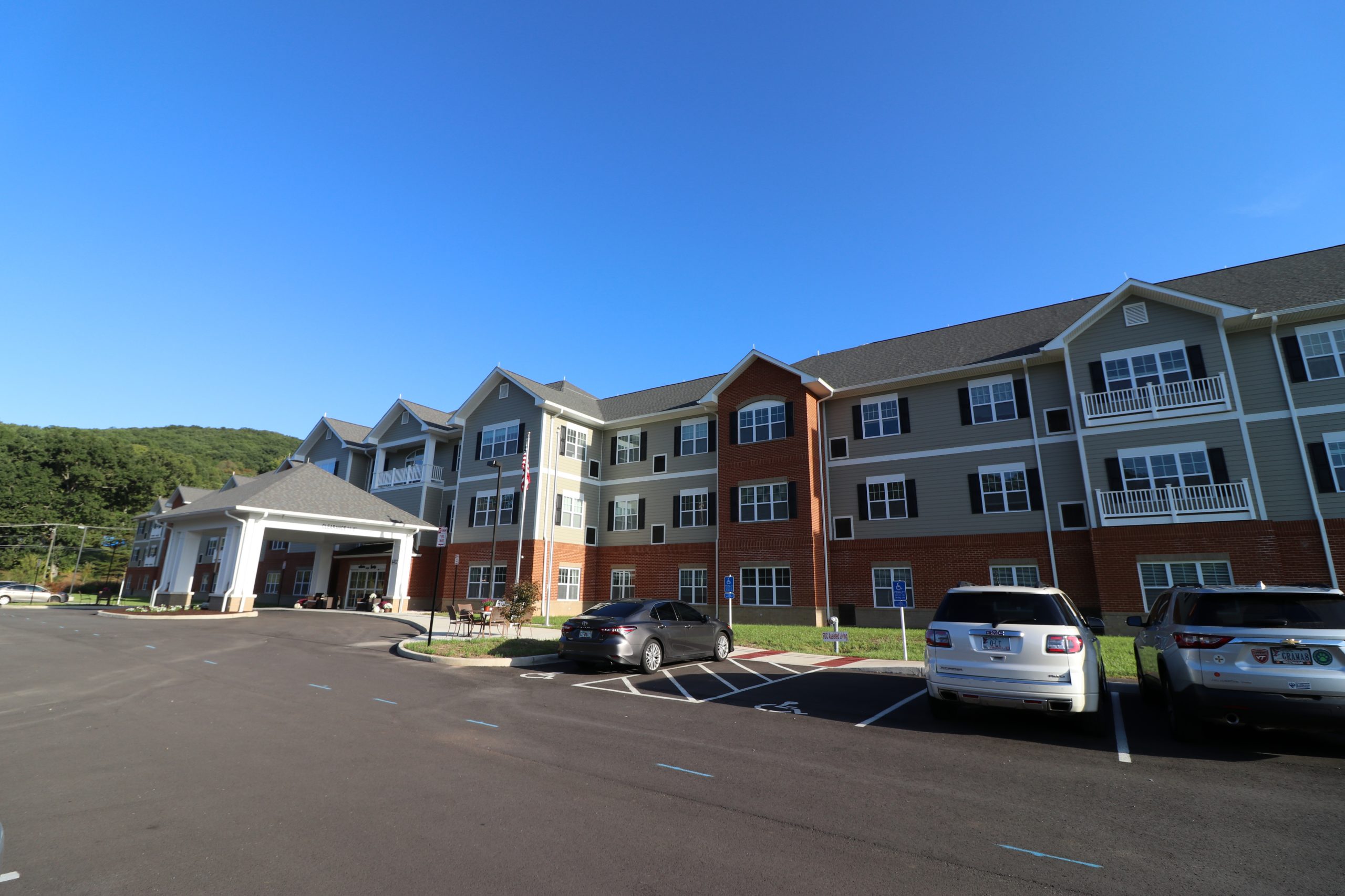 The Harmony Collection at Roanoke - Assisted Living