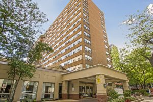 Image of Brookdale Lake View - exterior