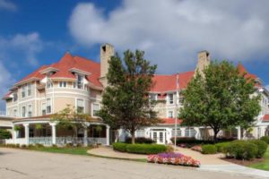 Harbour Senior Living of South Hills exterior