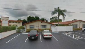 Image of Royal Palm Senior Residence - exterior