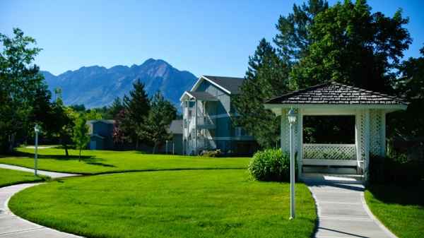 Highland Cove