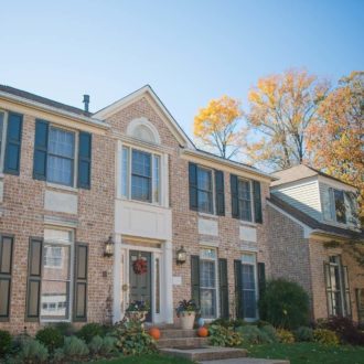 exterior of Tysons Woods Assisted Living