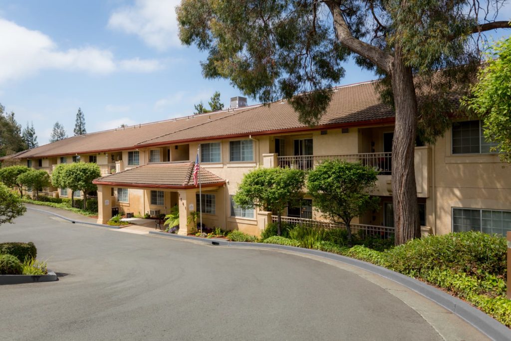 North Bay Retirement Community — Happy Living