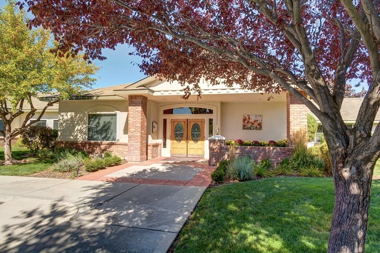 Overland Court Senior Living and Memory Care