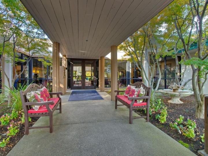Eskaton FountainWood Lodge