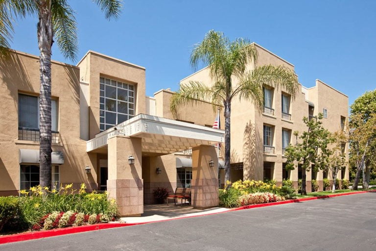 Senior Living Apartments In Orange County