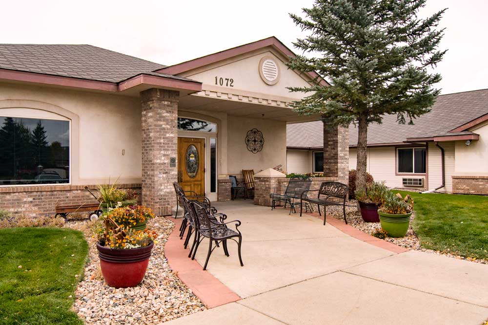 Edgewood Spring Wind in Laramie