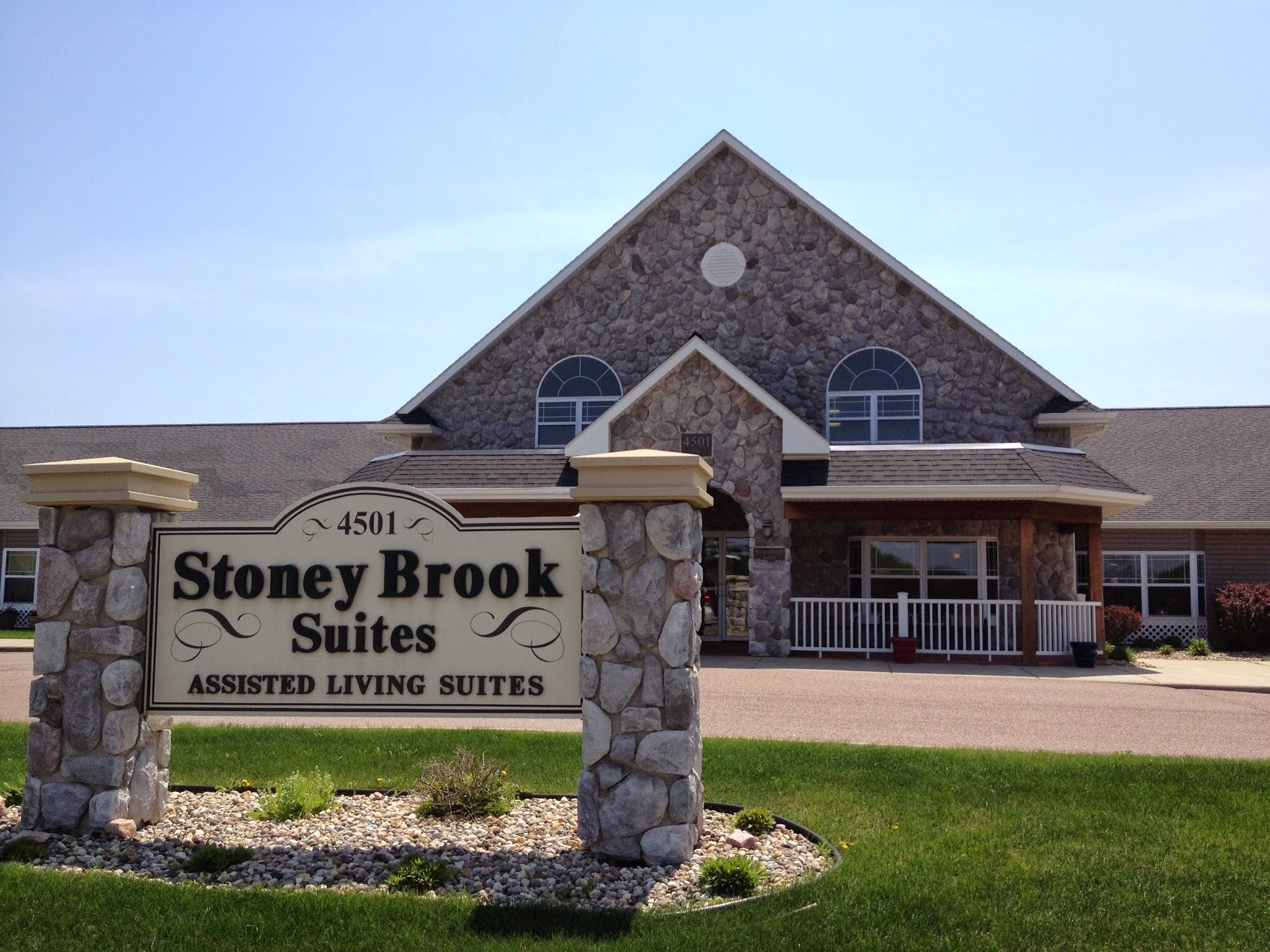 StoneyBrook Suites Assisted Living - Sioux Falls